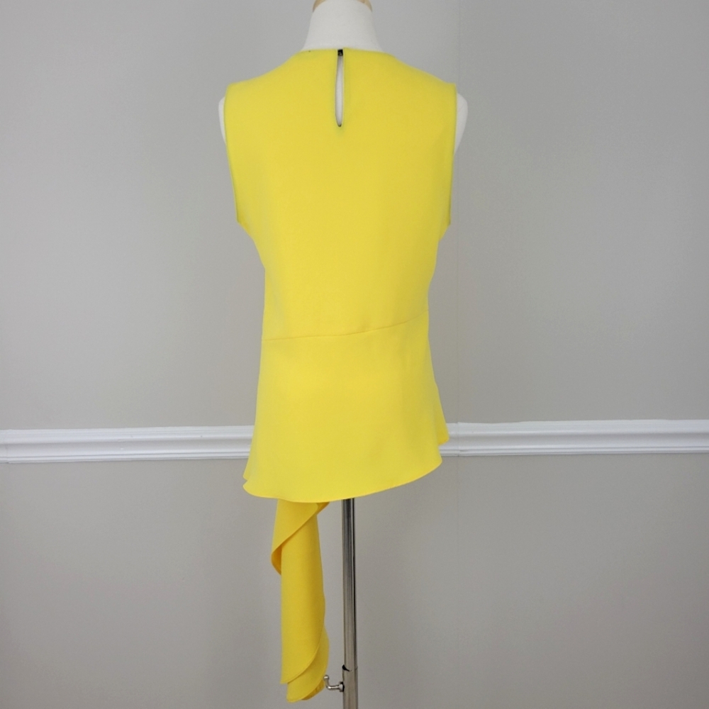 Zara Woman Sleeveless Asynnetric Yellow Crew Neck Top - Picture 3 of 9
